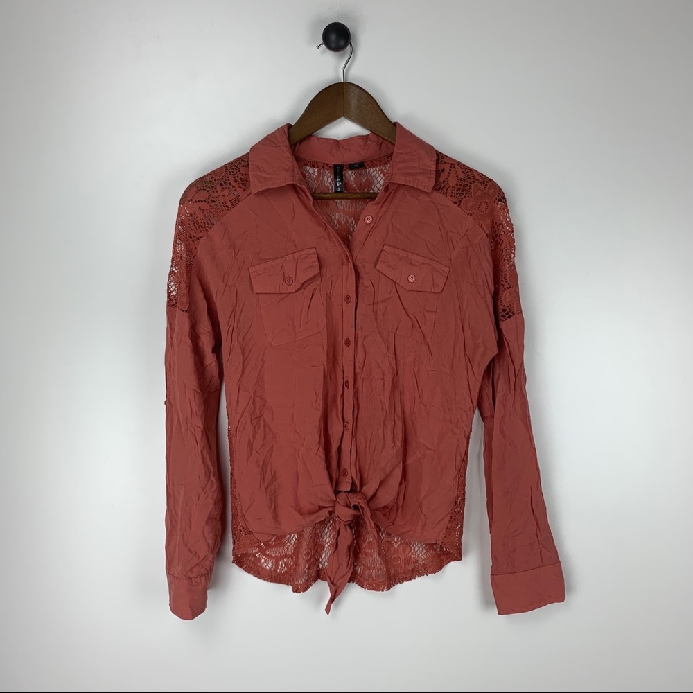 Full tilt women’s size small long sleeve sheer back coral color